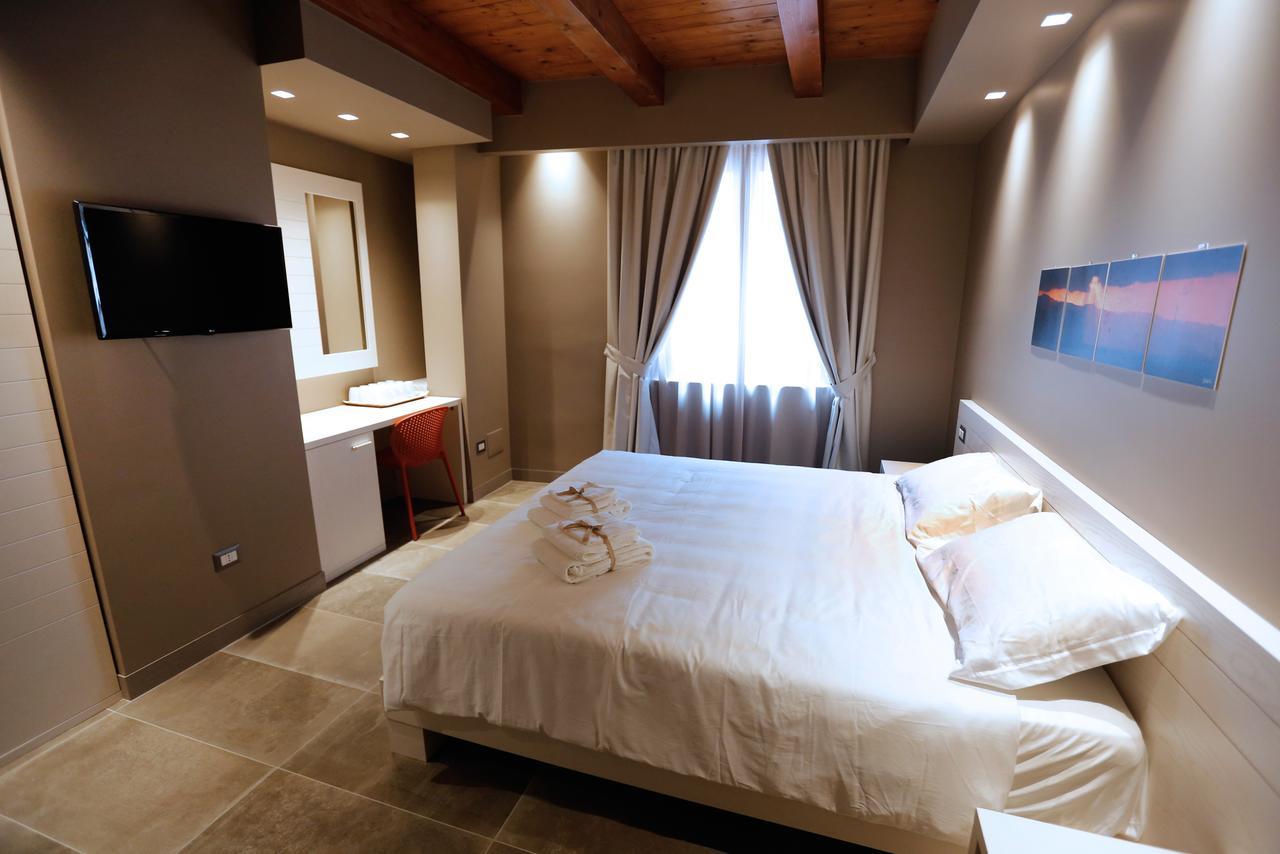 Il Casato Deluxe Rooms سيلا المظهر الخارجي الصورة